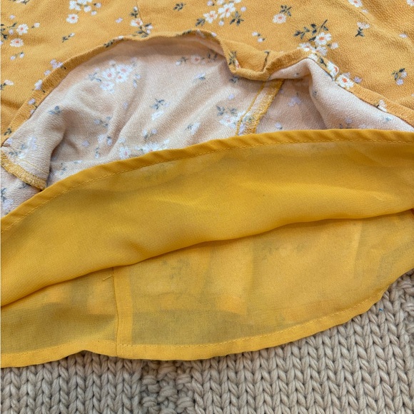 American Eagle Floral Skirt Size Small - Picture 4 of 4